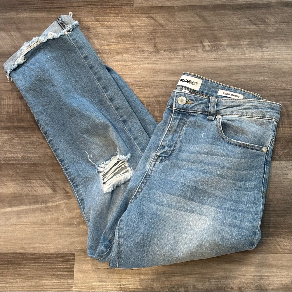 William Rast Slouchy Boyfriend Distressed Women's cropped Jeans size 27 NWOT